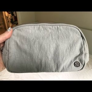 lululemon Everyday Belt Bag in Silver, NWT
